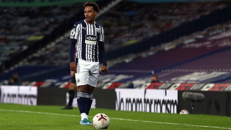 迫使曼城队 迫使曼城队