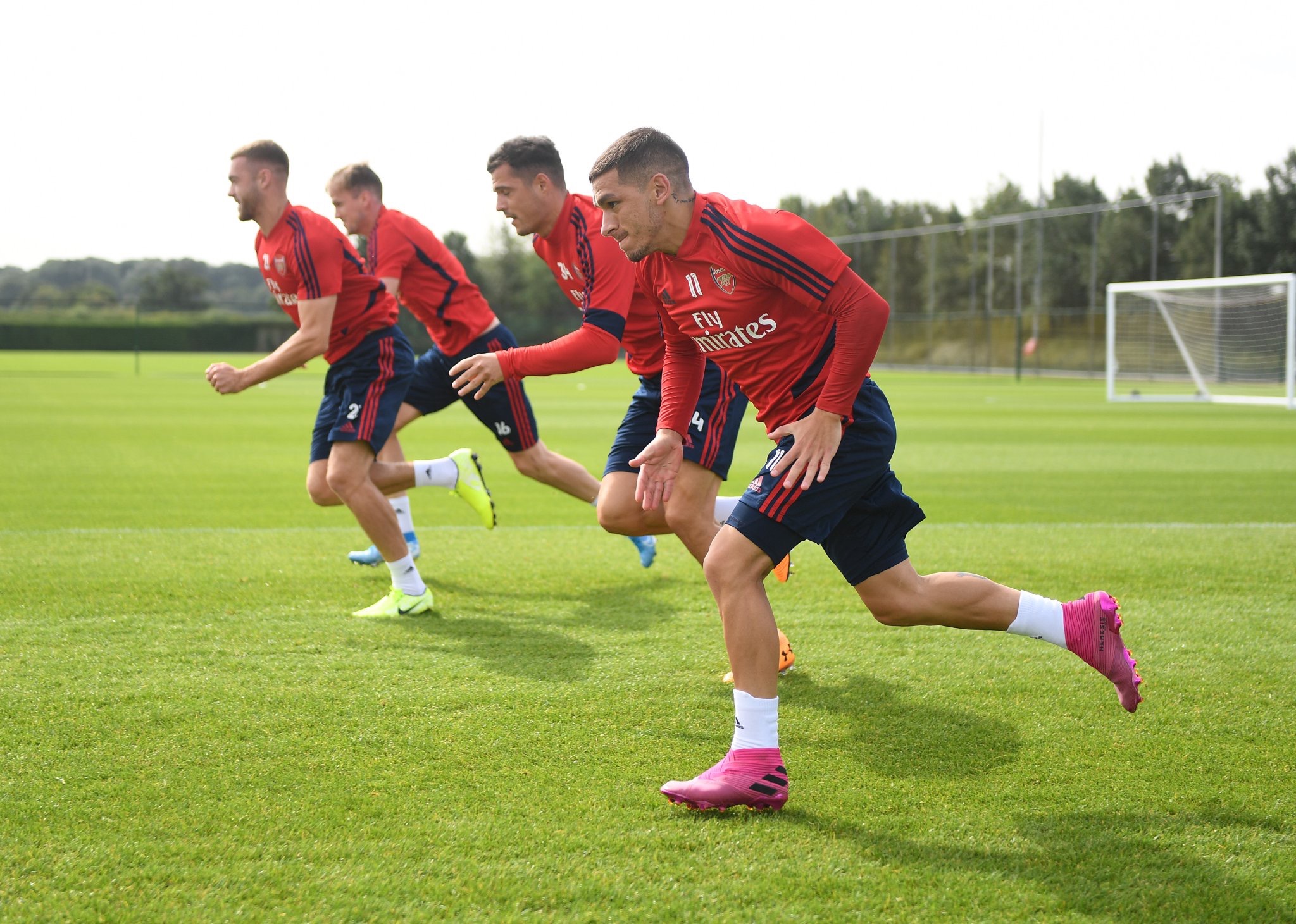 走位为底色 走位为底色