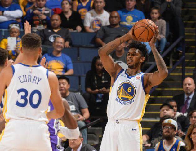 脚的弧线射 脚的弧线射